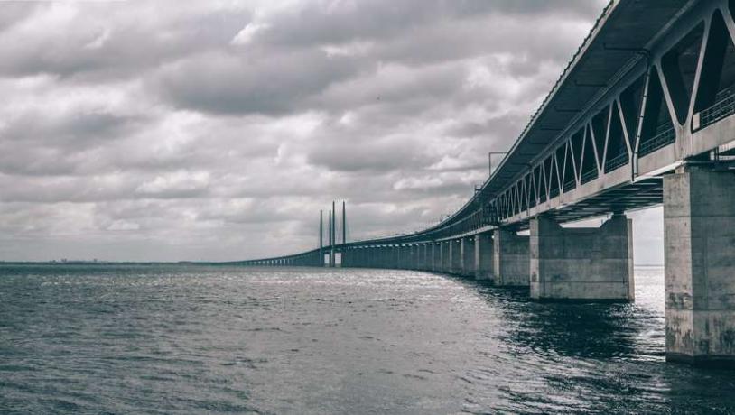 Crossing the Øresunds Bridge takes you from Copenhagen to Malmo